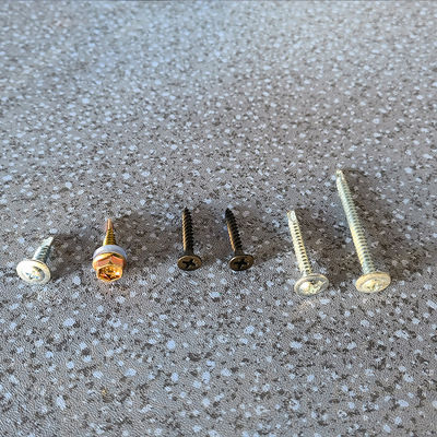 Medium Automotive Electronic Screws And Nuts For Sofa Elastic Customization