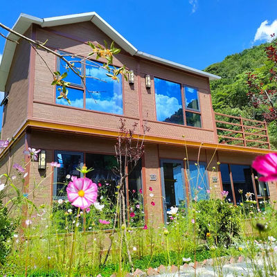 Hot Galvanized Steel Villa Container House With High Heat Resistance Stable Walls And Spacious Interior Clearance